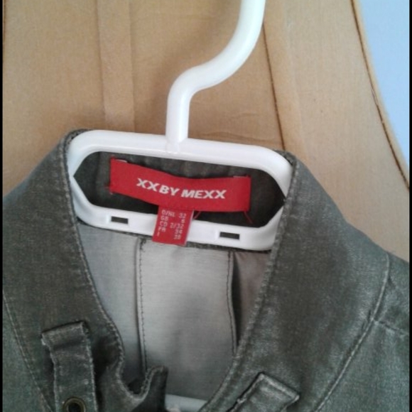 Olive Bomber Jacket with rib waist. Replace your blazer with this cute bomber - Picture 3 of 8